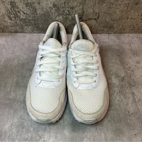 Nike Air Max 90 Running Shoes Mens sz 7.5/Womens sz 9 - Picture 2 of 7